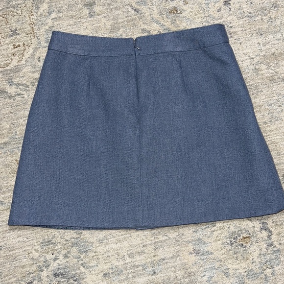 Gap Skirt - Picture 2 of 6